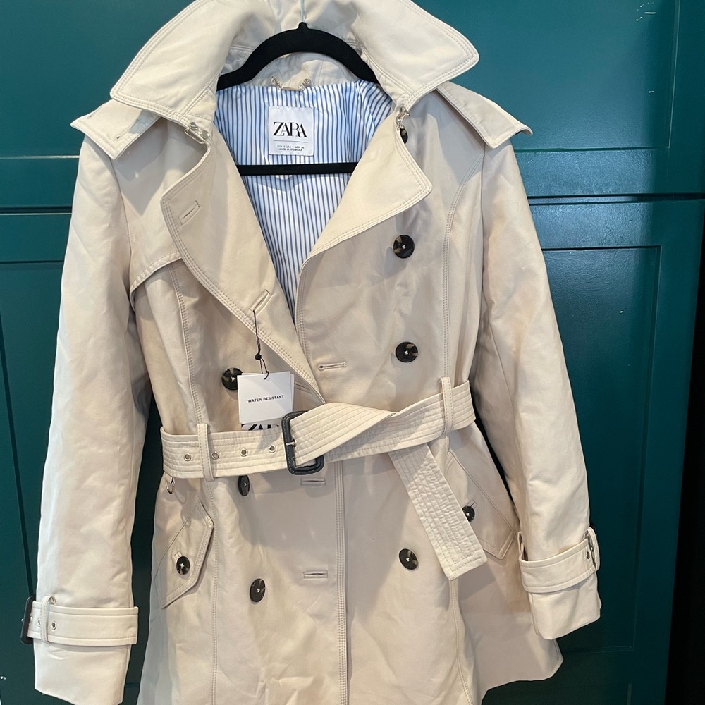 Zara trench rain coat with removable zippered hood, size S - new with tags!